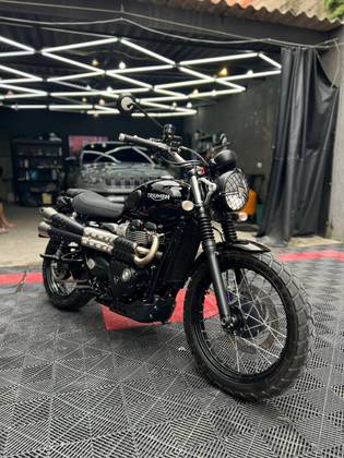 TRIUMPH STREET SCRAMBLER TRIUMPH STREET SCRAMBLER
